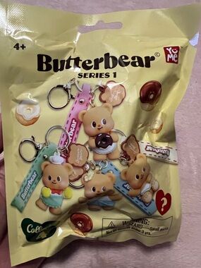 Butterbear Blind Bag Keychain - Green Packaging with Yellow Panel